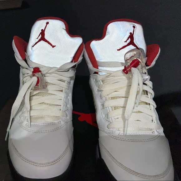 Jordan 5 Retro Fire Red Silver Tongue  6.5Y GS (440888-102)  2020 100% AUTHENTIC - Picture 4 of 13